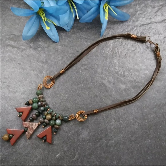 Vintage Semiprecious Stones Triangular Necklace. 16-18 - Picture 2 of 7